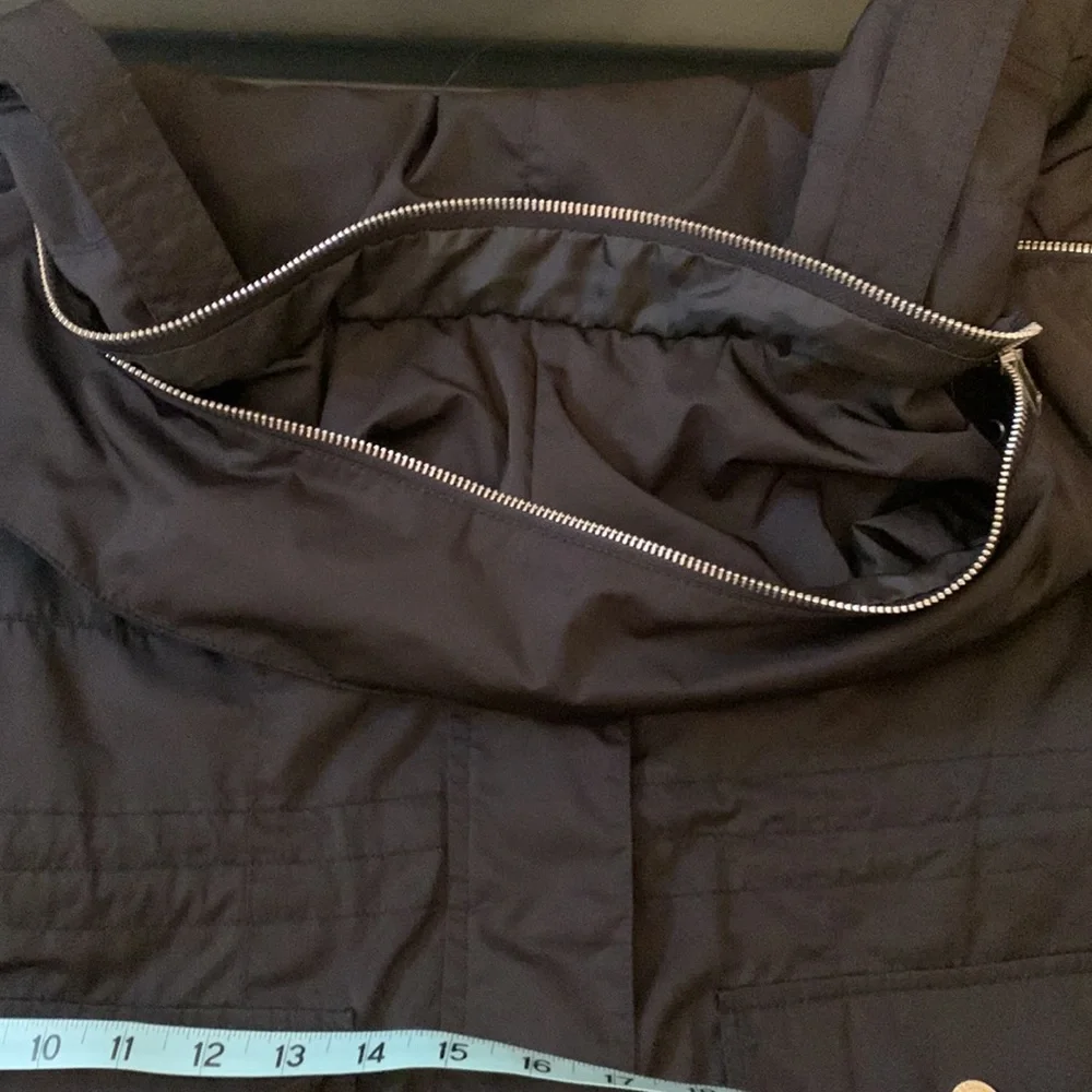 On hold .. BCBG Jacket - Picture 9 of 10